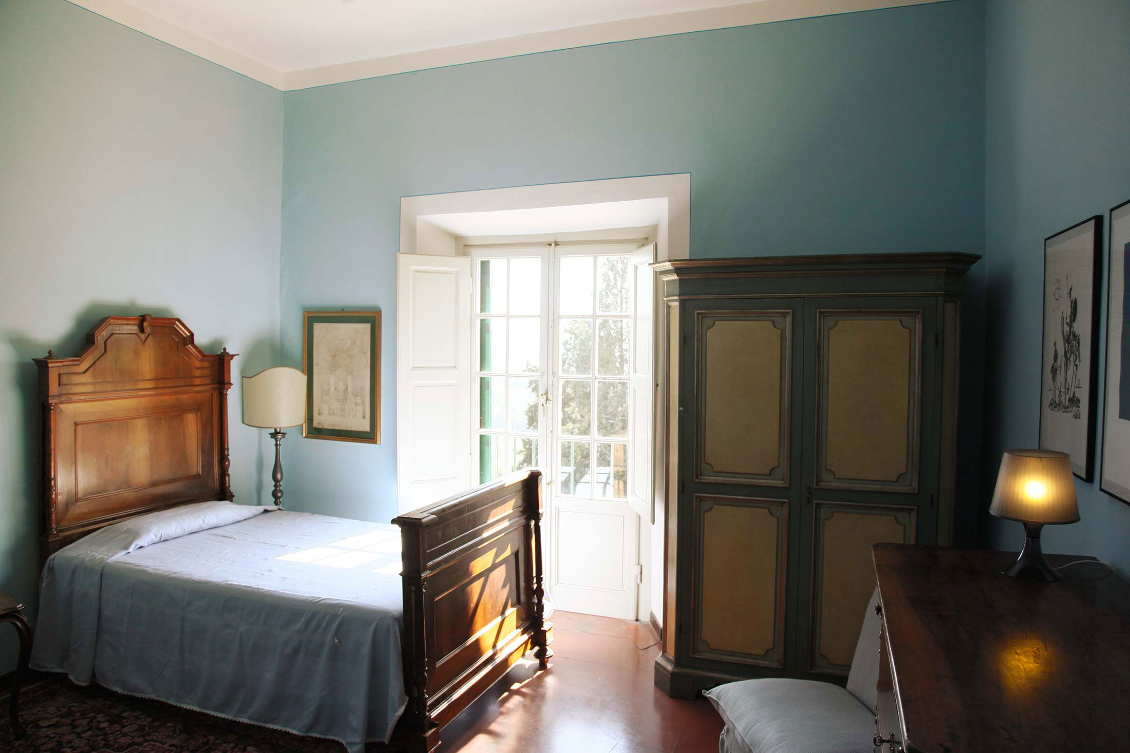 acacia_interior_bedroom_blue2